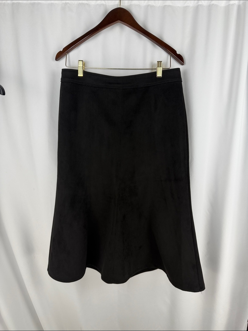Elie Tahari Faux Suede Black A-Line Midi Skirt